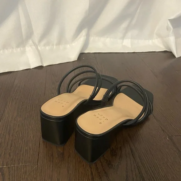 Block heels - Picture 4 of 4